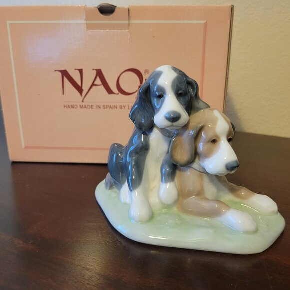Lladro NAO Spanish Porcelain Two Pups Dog Figurine #1046 Dos Cachorros With Box - Picture 1 of 12